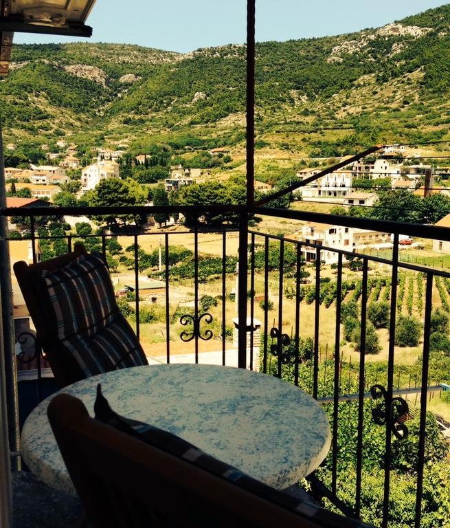 Hill House Marija Daire Komiža Dış mekan fotoğraf