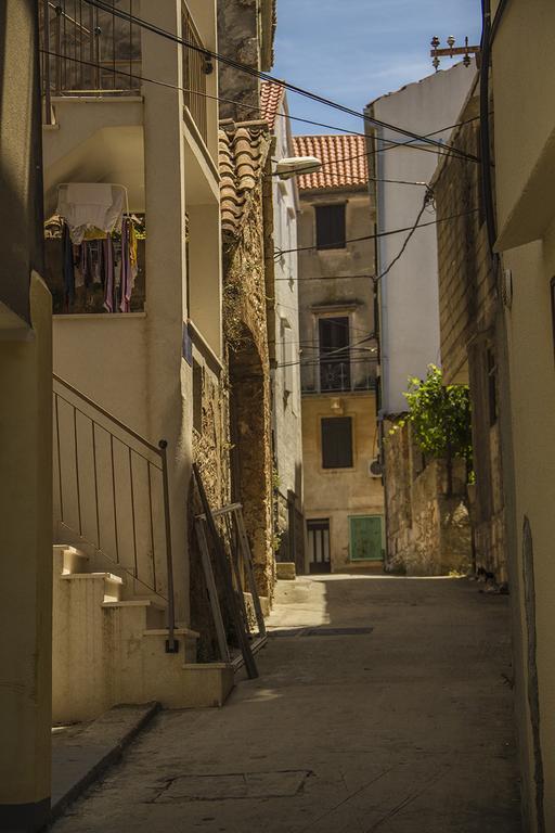 Hill House Marija Daire Komiža Dış mekan fotoğraf